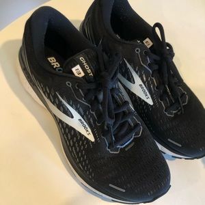 Brooks Ghost Running Shoes 7.5